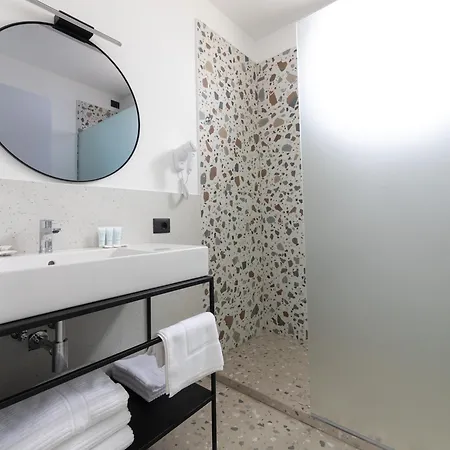 Otel Delaville Frontemare Lido di Jesolo