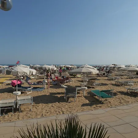 Hotell Delaville Frontemare Lido di Jesolo