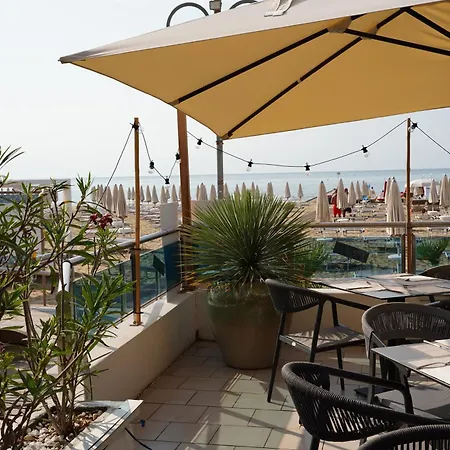 Delaville Frontemare 3* Τζεσόλο Λίντο