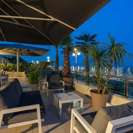 Delaville Frontemare Hotel