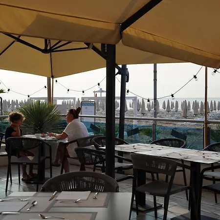 Hotel Delaville Frontemare