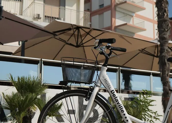 Otel Delaville Frontemare 3*