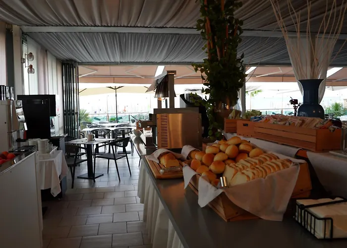 Hotel Delaville Frontemare 3*